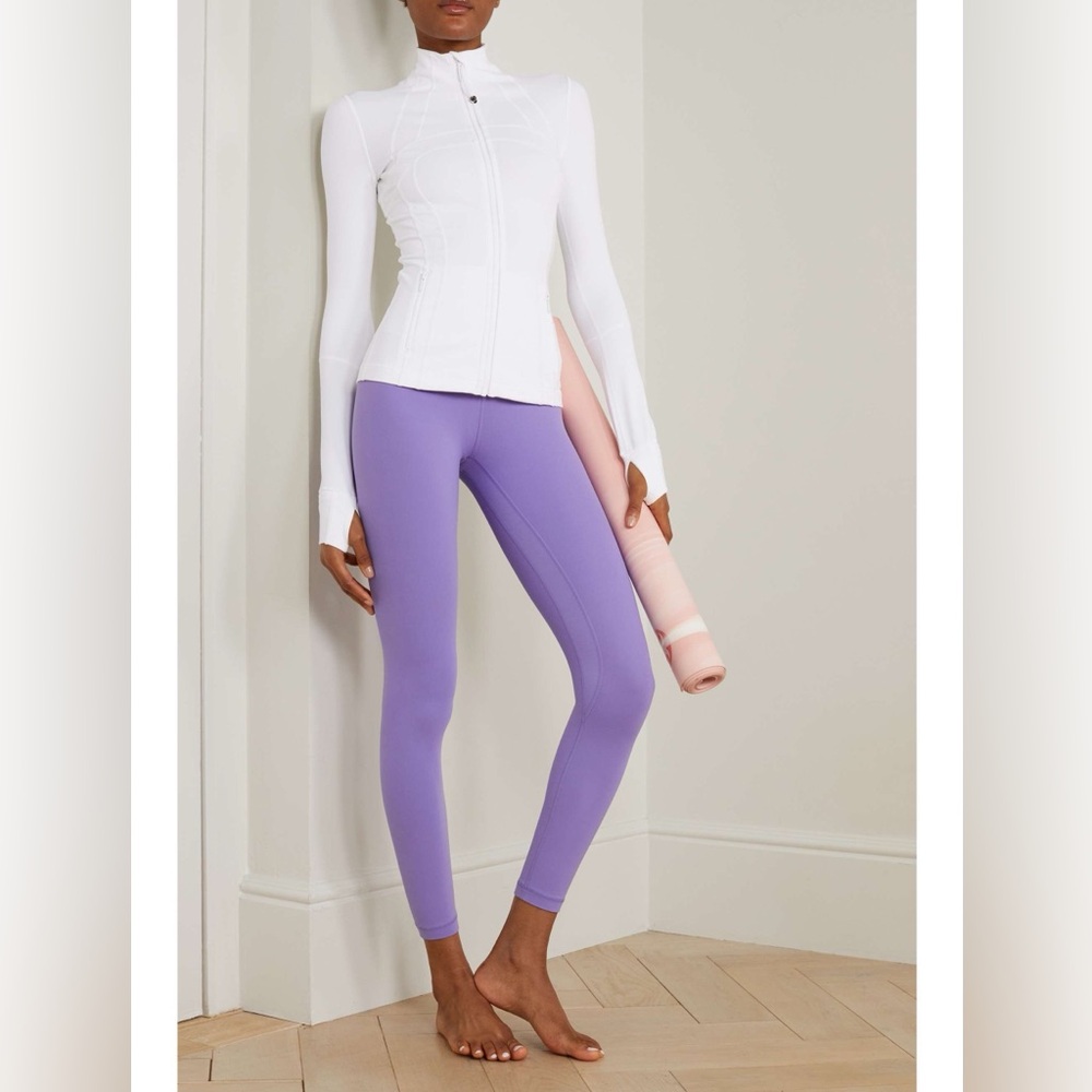 Lululemon Align High-Rise Pant 25"
Dark Lavender
